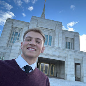 Meet your Posher, Charlie